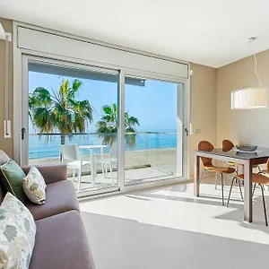https://hauzify-i-apartaments-la-martina.catalonia-hotels.com
