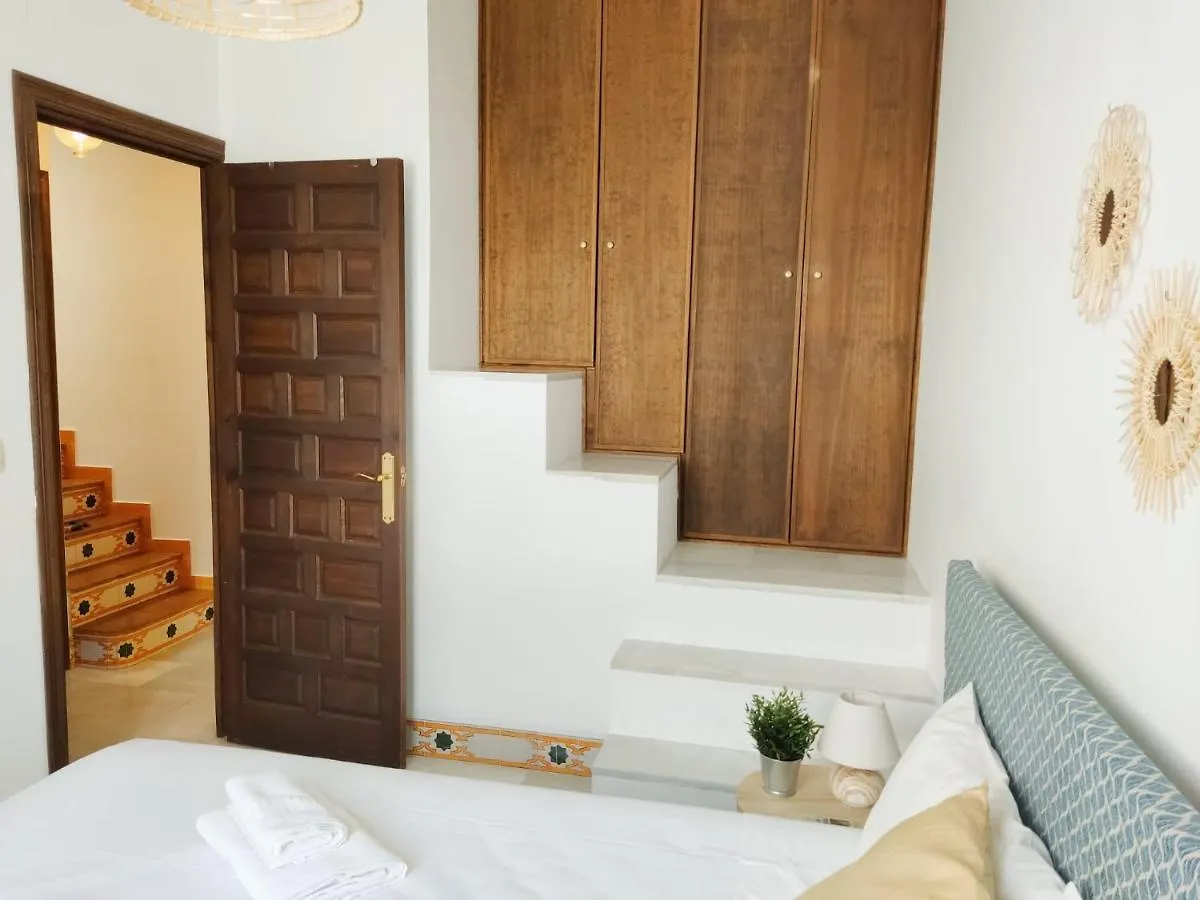 Increible Casa Independiente en Santa Cruz, Parking Opc Sevilla Apartamento