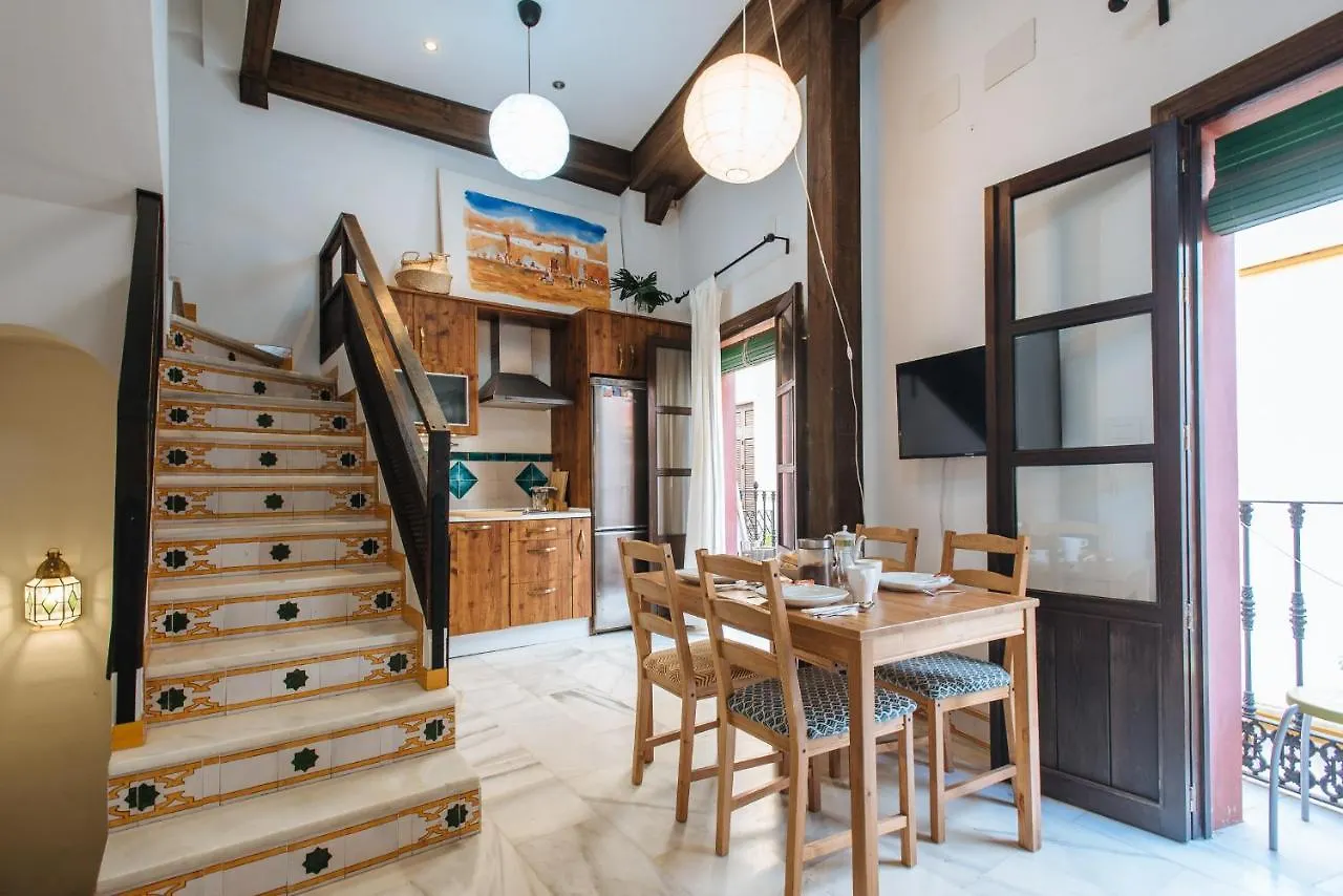 Increible Casa Independiente en Santa Cruz, Parking Opc Sevilla Apartamento